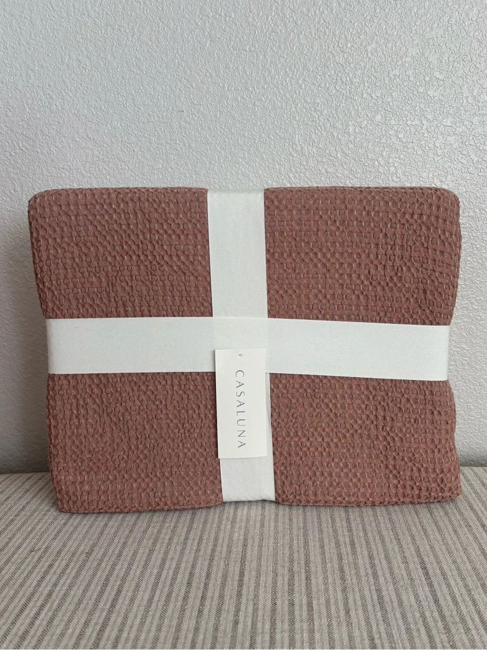 NWT King Textured Waffle Coverlet Brown - Casaluna